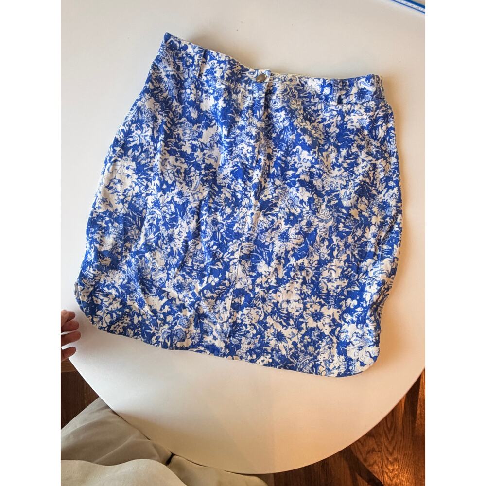 Elliott Lauren Blue and White Floral Mini Skirt - Size M